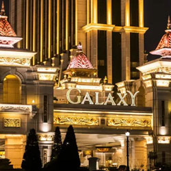 Macau Casino Shares Slump Adds to HK Stocks’ Woes