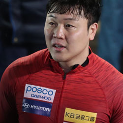 South Korean Bobsleigh Pilot Finds Groove Before Winter Olympics