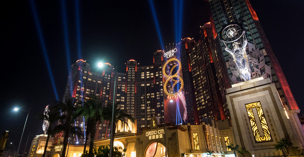 Hong Kong Casino Moguls Suffer Misfortune as Tourism Stalls