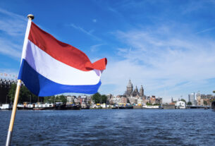 711 of Belgium Gets Dutch Online Casino License